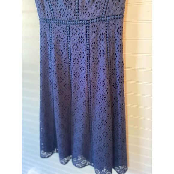 Cremieux Floral Embroidered Eyelet Cotton Navy Dress NWT Size 0 - Picture 4 of 8